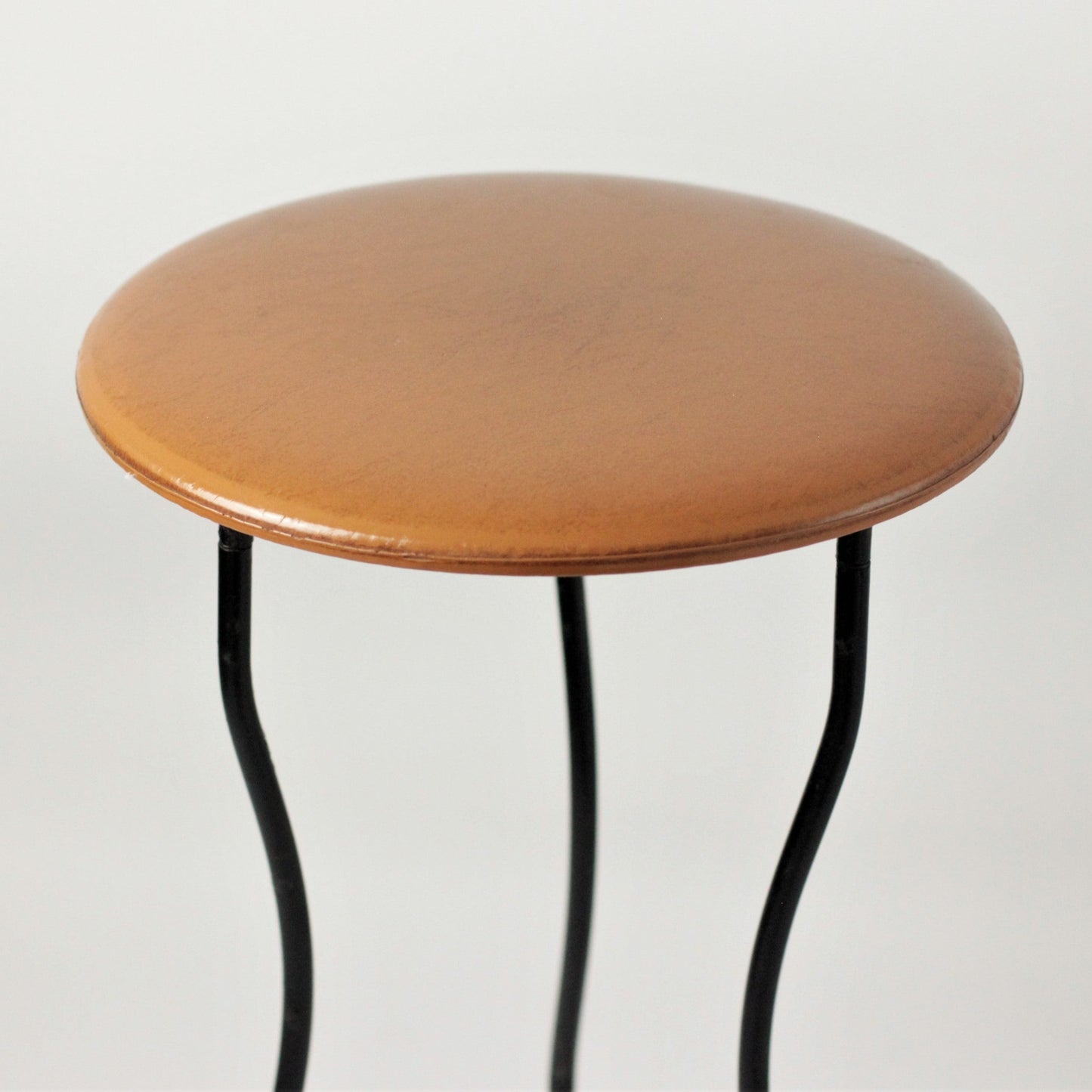 MID-CENTURY WAVY LEGS STOOL / PLANT STAND