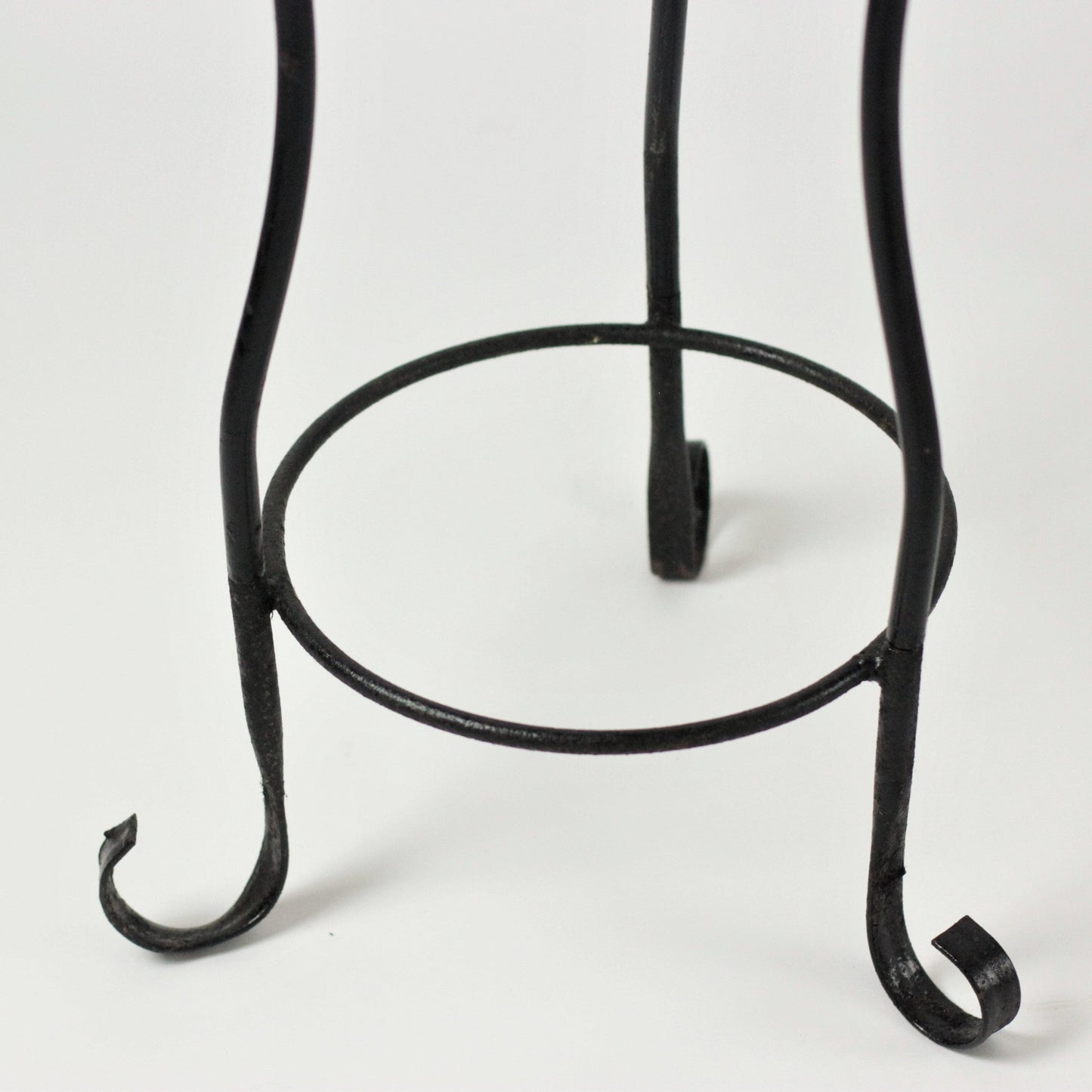 MID-CENTURY WAVY LEGS STOOL / PLANT STAND