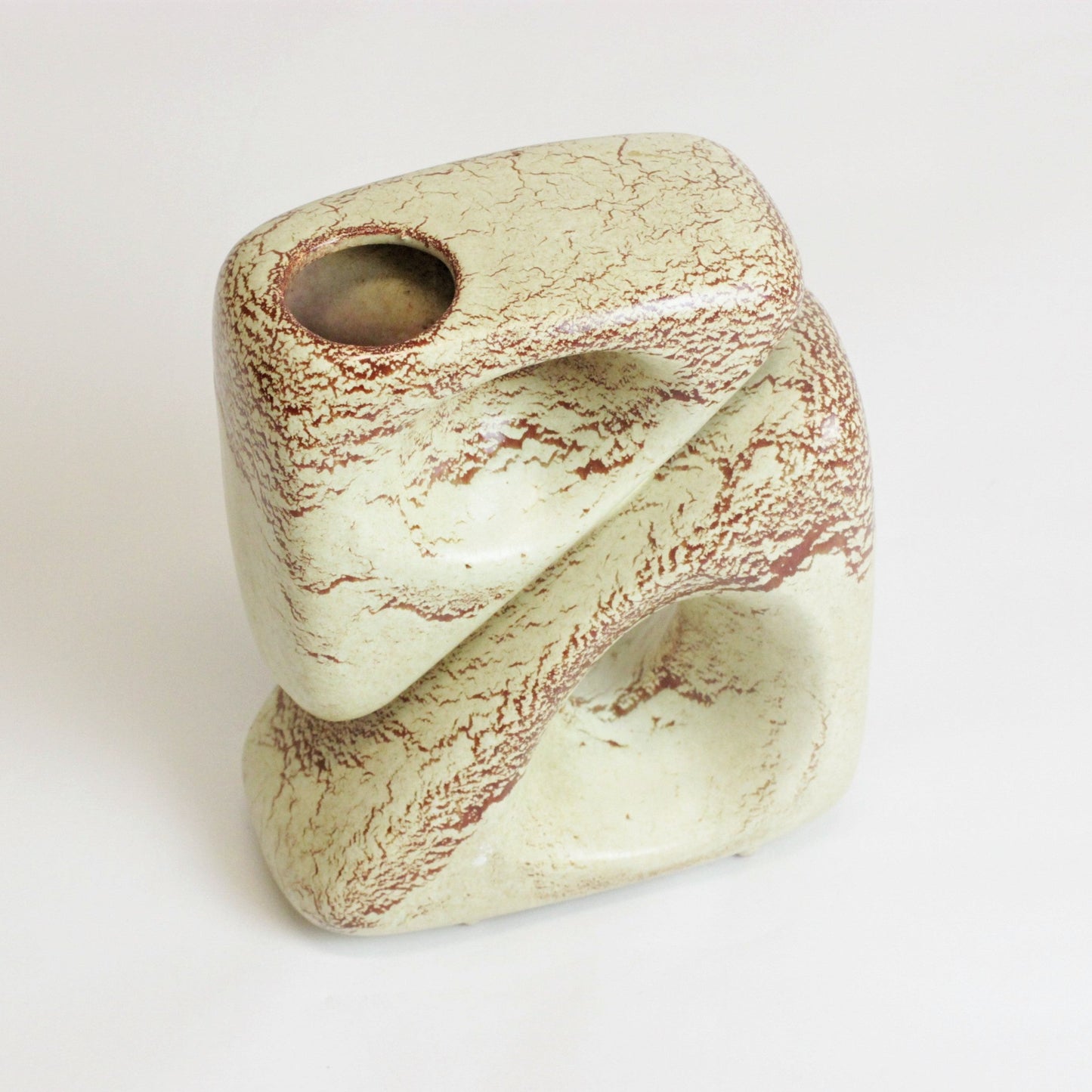 SCULPTURAL CERAMIC VASE II