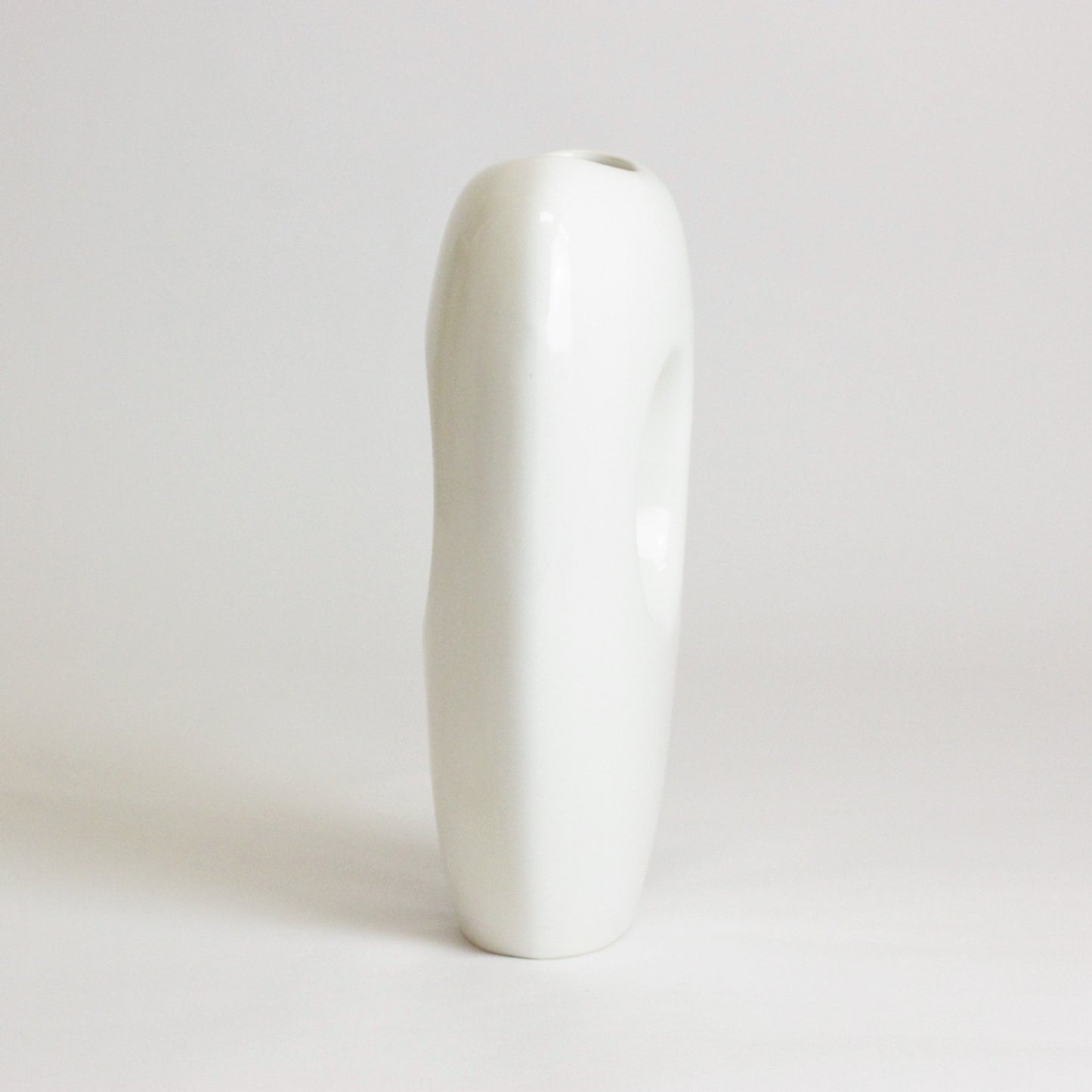 LARGE WHITE ABSTRACT VASE