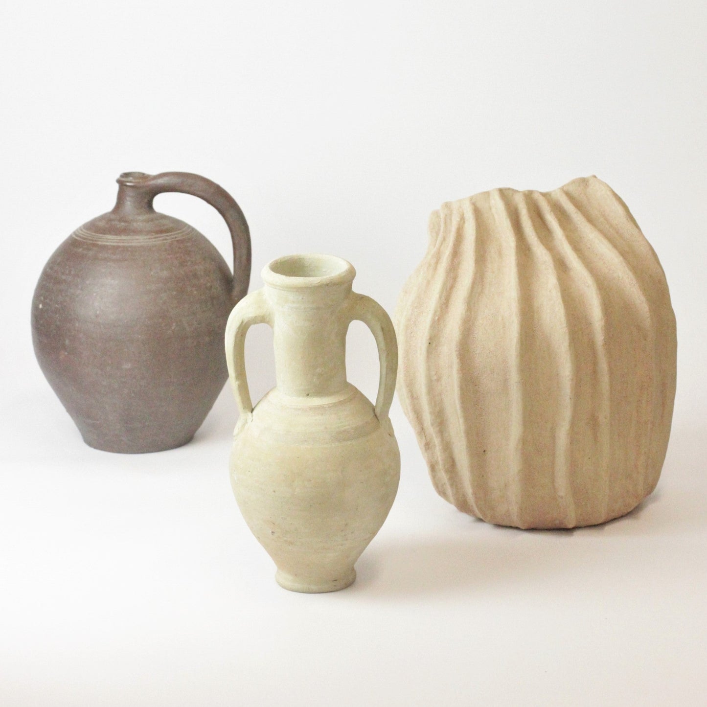 TUNISIAN TERRACOTTA AMPHORA VASE