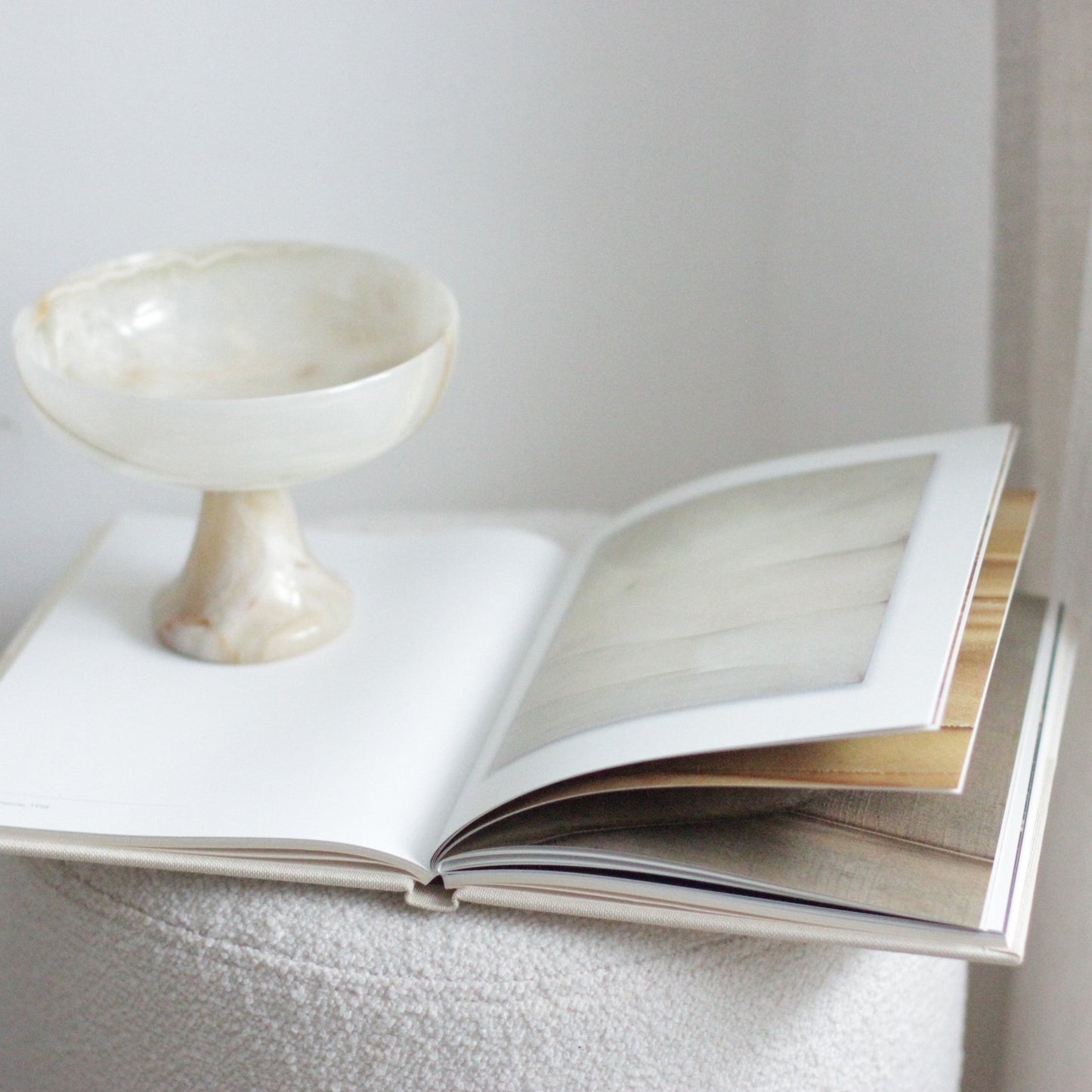 PEARLESCENT-STYLE ONYX PEDESTAL BOWL & CANDLE-HOLDER SET