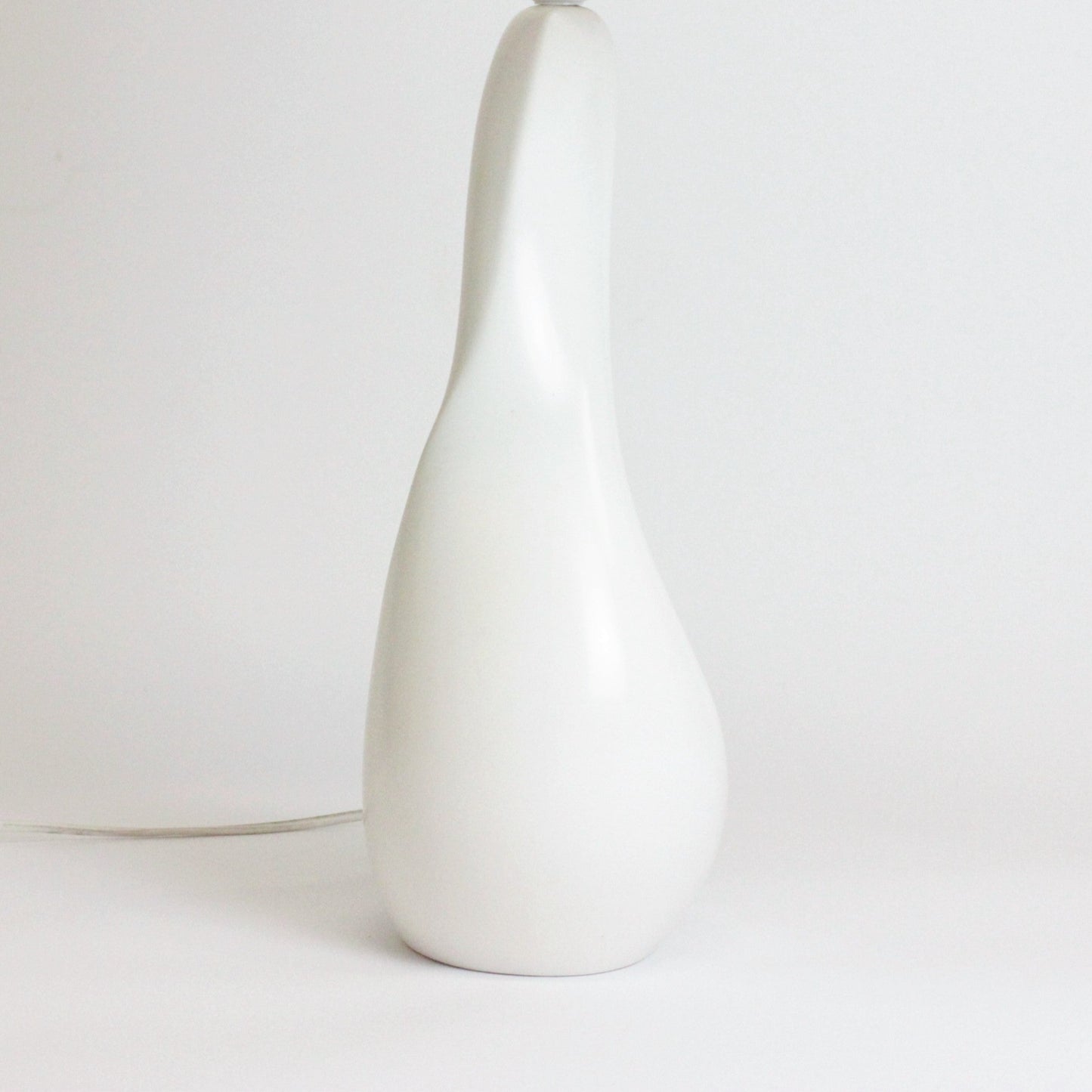 TALL 1980s CERAMIC TABLE LAMP