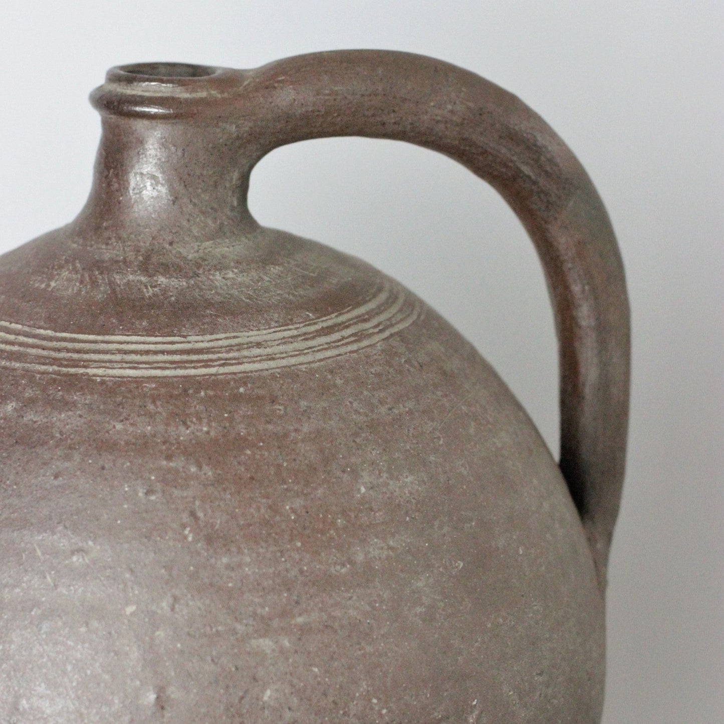 LARGE 19th CENTURY FRENCH POT