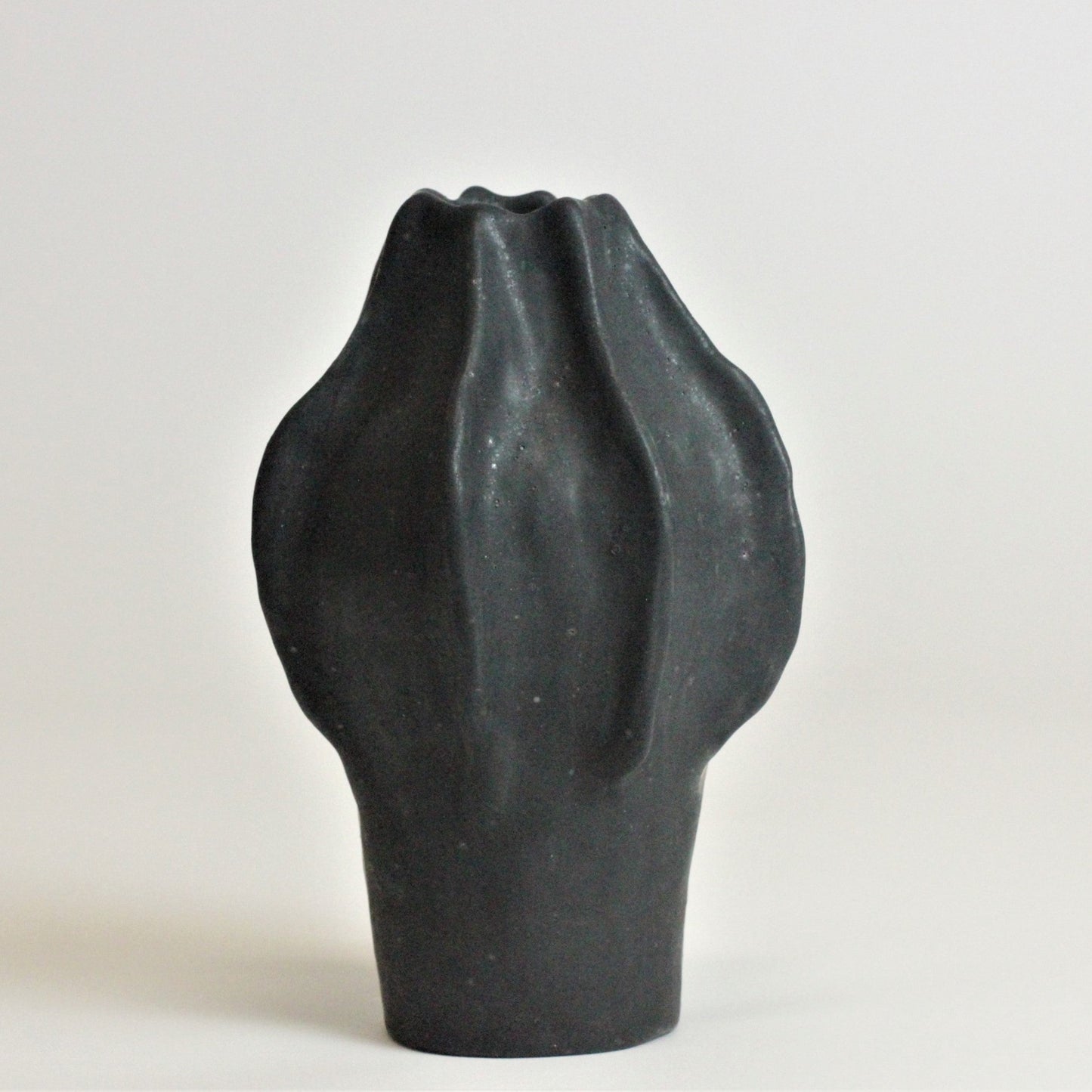 BLACK STONEWARE VASE