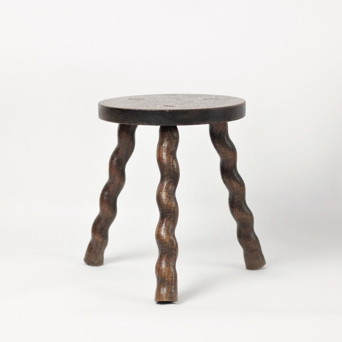 WAVY LEGS WOODEN STOOL