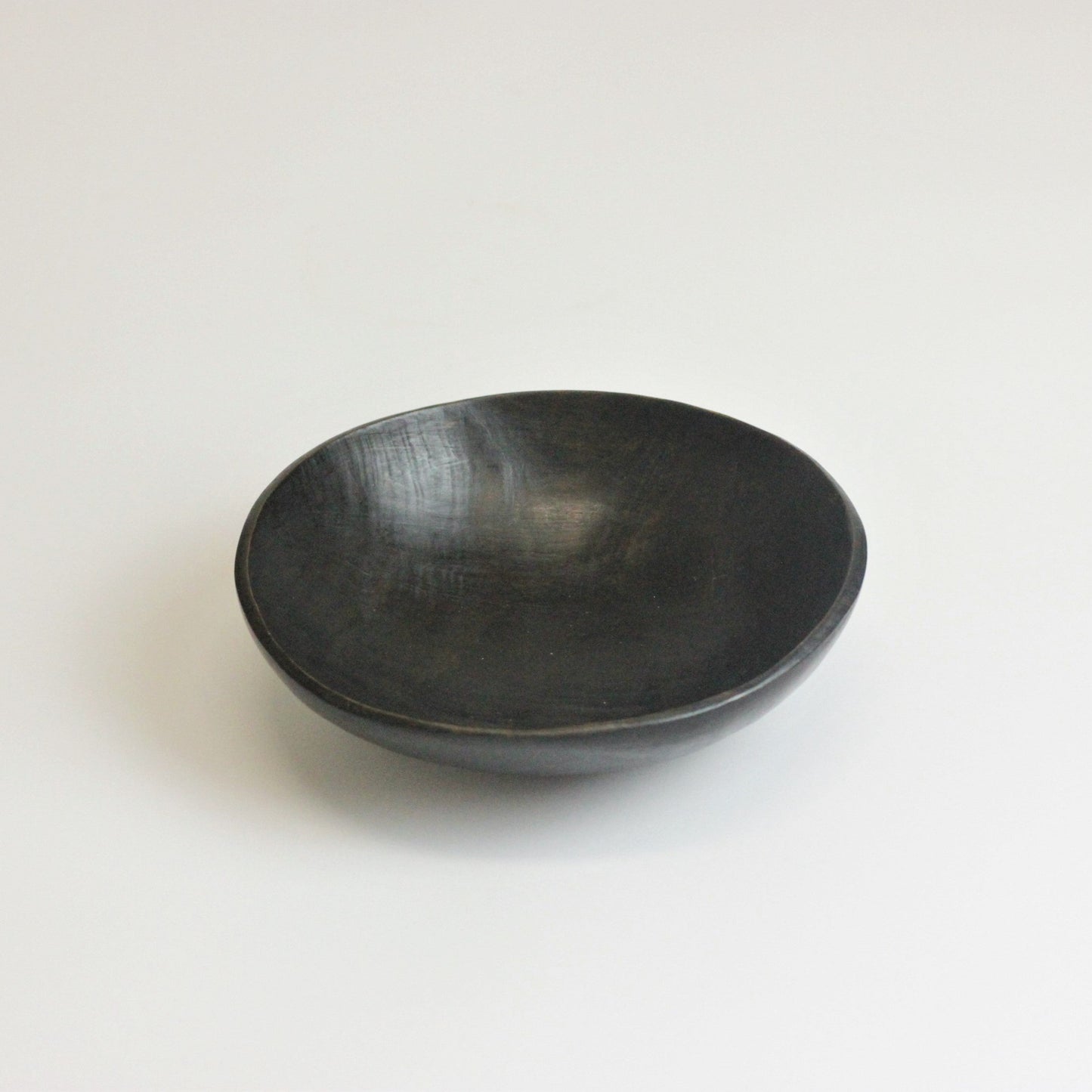 ANTIQUE AFRICAN WOODEN DISH