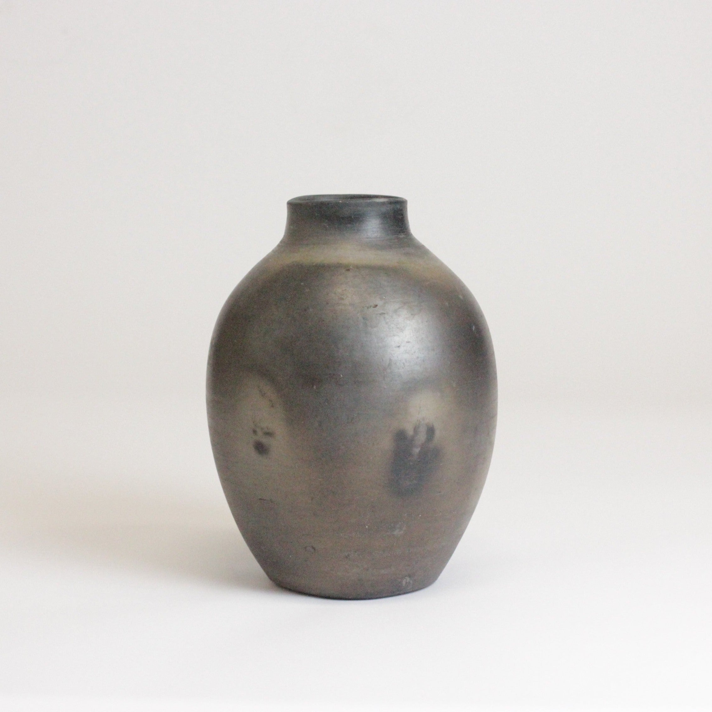 WESTERN RAKU VASE – Studio Retrieve